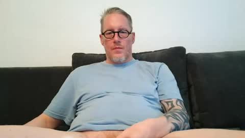 olavdelux online show from July 29, 1:18 pm