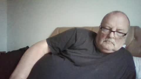 old_fkrr_ online show from August 3, 7:32 pm