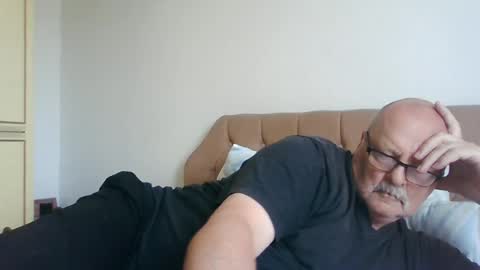 old_fkrr_ online show from August 11, 11:23 am