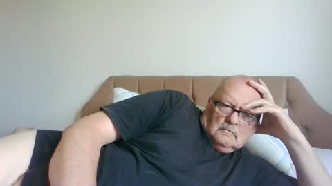 old_fkrr_ online show from August 12, 7:54 am