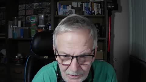 old_javacoder online show from March 29, 10:45 am