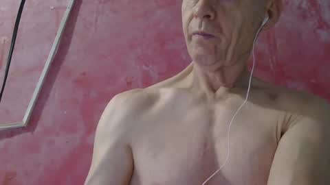 oldbuthorny62 online show from July 26, 2:16 am