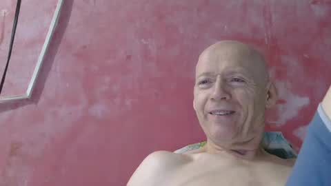oldbuthorny62 online show from July 27, 1:33 am