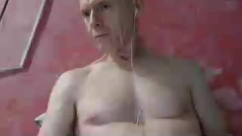 oldbuthorny62 online show from August 9, 4:41 pm