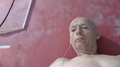 oldbuthorny62 online show from August 12, 12:35 am