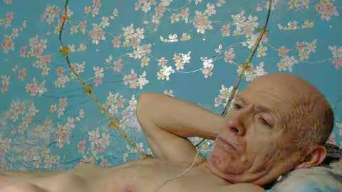 oldbuthorny62 online show from August 15, 10:52 am