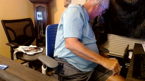 olderandwiser online show from August 7, 3:39 am