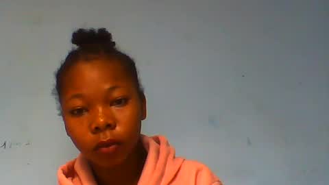olgaah online show from August 9, 11:28 pm