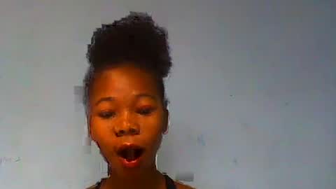 olgaah online show from August 10, 9:44 am