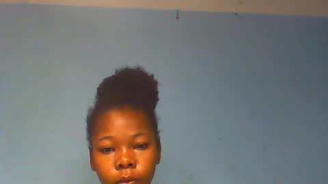 olgaah online show from August 11, 1:07 am
