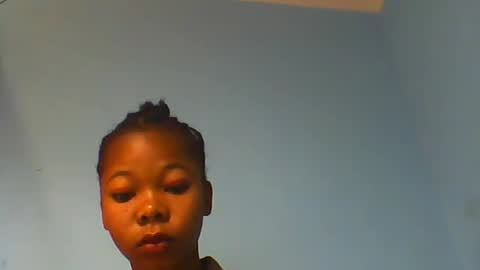 olgaah online show from August 11, 7:27 pm