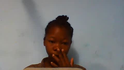 olgaah online show from August 13, 2:14 am