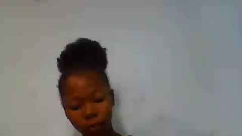 olgaah online show from August 15, 7:23 am