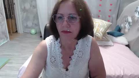 OlgaHottie online show from July 31, 12:28 am