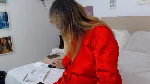 Olga Pavlova online show from August 13, 12:19 pm
