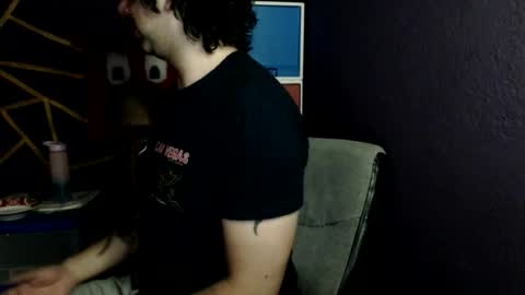 oliver_laid_2023 online show from August 12, 6:05 am