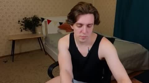 Oliver Evans online show from March 13, 3:59 am