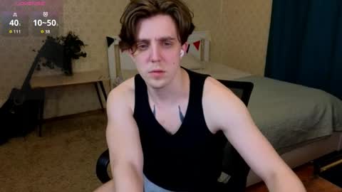Oliver Evans online show from April 12, 3:29 am