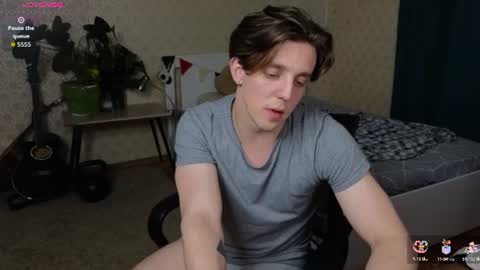 Oliver Evans online show from August 8, 4:45 am