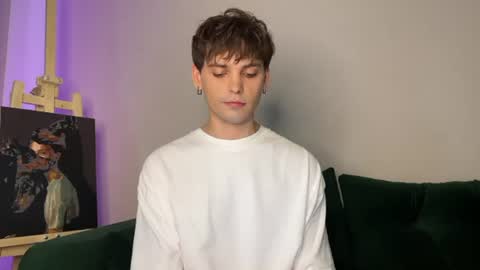 oliverlawrence online show from July 26, 7:46 am