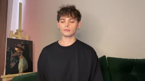 oliverlawrence online show from July 27, 6:08 am