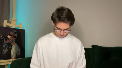 oliverlawrence online show from August 5, 5:33 pm