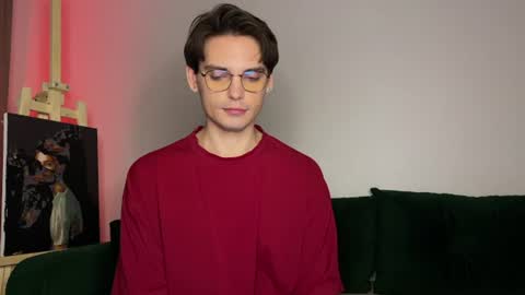 oliverlawrence online show from August 14, 2:15 am