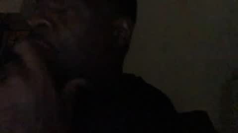 olivertwist1273 online show from August 14, 1:53 am