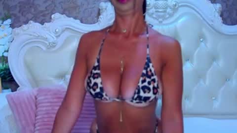 Olive online show from August 6, 6:45 am