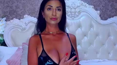 Olive online show from August 18, 8:31 am