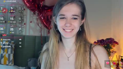 Olivia online show from April 10, 5:08 pm