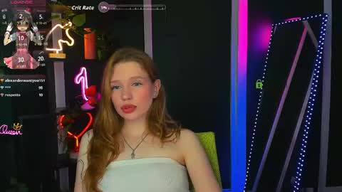 olivia astor online show from May 18, 10:43 pm