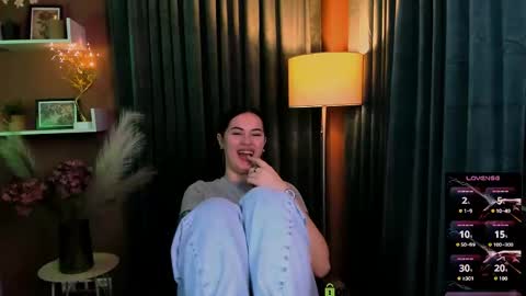 olivia astor online show from May 22, 1:51 am
