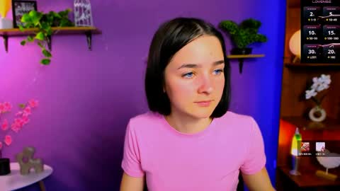 olivia astor online show from June 3, 11:47 am