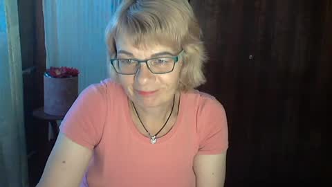 Olivia Mia online show from August 16, 1:26 pm