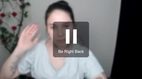 olivia_red_ online show from May 25, 11:16 pm