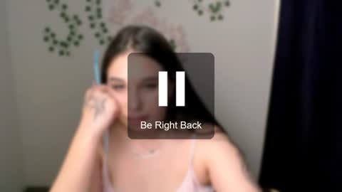 olivia_red_ online show from June 9, 10:49 pm