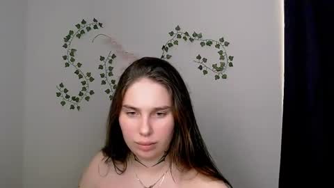olivia_red_ online show from June 22, 11:38 pm