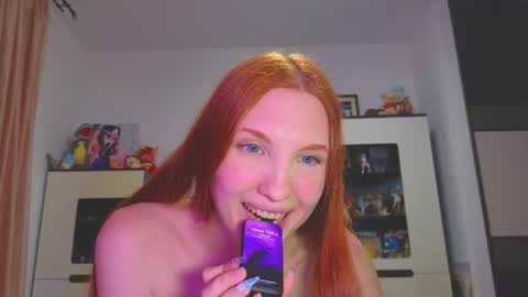  OLIVIA   online show from August 9, 8:43 pm