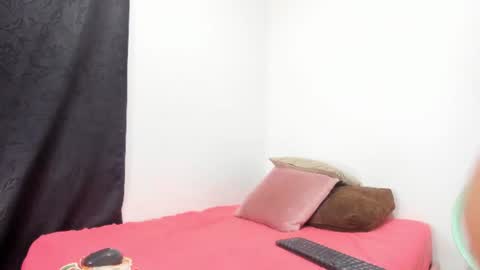 Olivia online show from July 27, 8:14 pm