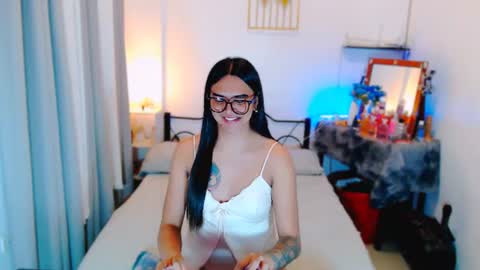 olivia_xxo online show from July 31, 3:24 am