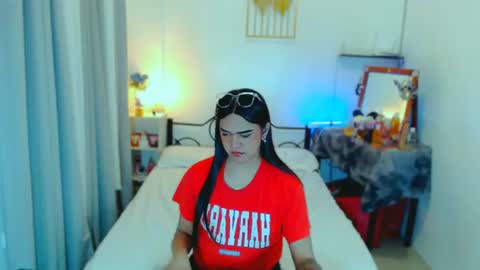 olivia_xxo online show from August 6, 3:44 pm