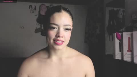 oliviabluee10 online show from July 6, 2:04 am