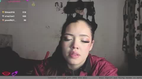 oliviabluee10 online show from July 28, 5:24 am
