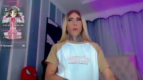 oliviahot01 online show from August 13, 4:37 am