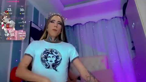 oliviahot01 online show from August 15, 1:42 am
