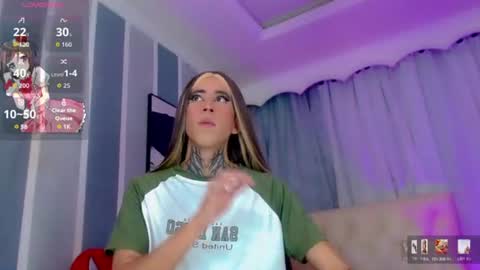 oliviahot01 online show from August 16, 4:49 am