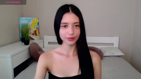 oliviarichi online show from August 11, 12:07 pm