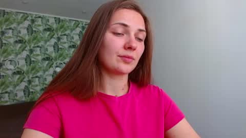Olivia online show from August 15, 6:39 am