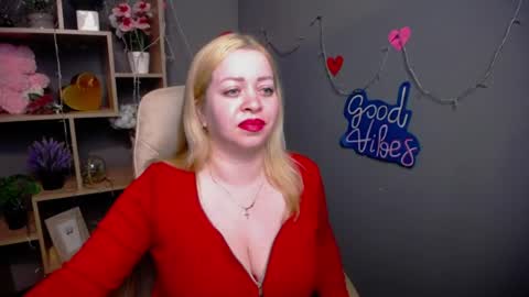 Oliviaverr online show from July 29, 5:31 pm